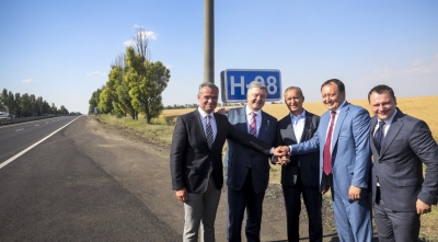 Дорожнє будівництво на сьогоднішній день є пріоритетом &ndash; Глава держави