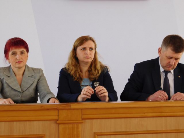 Нарада щодо передачі повноважень від окремих територіальних міністерств та інших центральних органів виконавчої влади області до районних державних адміністрацій та органів місцевого самоврядування