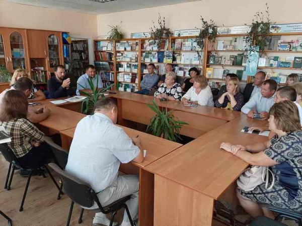 Голова райдержадміністрації Тарас Яковлев провів робочу нараду з питань децентралізації