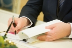 Глава держави підписав Закон щодо захисту діяльності підприємств «Укроборонпрому» від негативного впливу юридичних осіб держави-агресора