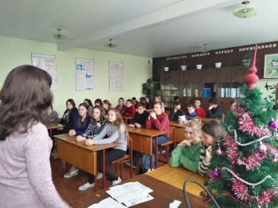 Одне із завдань служби зайнятості - допомога учням у виборі професії.