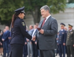 Президент про поліцейських, що захищають Україну на фронті і в тилу: Ви демонструєте справжній героїзм
