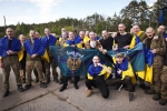 Президент України Володимир Зеленський повідомив, що сьогодні обміняли перші 390 людей з великого обміну 1000 на 1000.