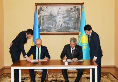 Сергій Савчук: Україна та Казахстан підписали Договір про участь нашої країни у Міжнародній спеціалізованій виставці &laquo;ЕКСПО-2017&raquo;