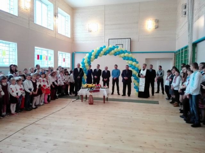 У чаруківській школі відкрили актовий і спортивний зали